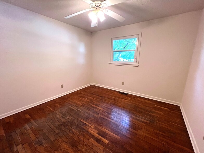 Bedroom 1 - 2213 Philo Rd