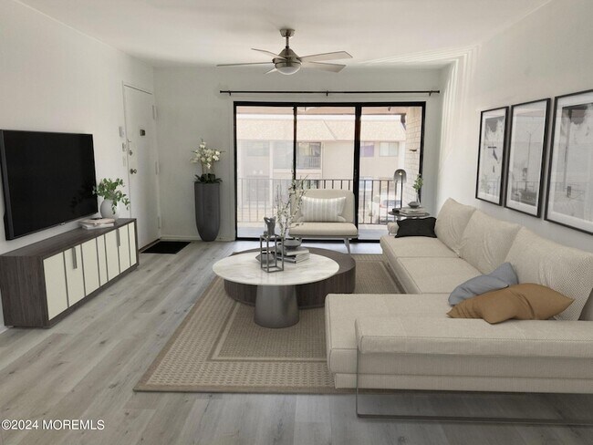 Building Photo - 330 Shore Dr