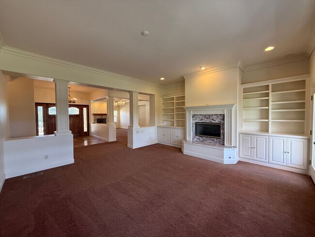 Building Photo - Beautiful Orcutt Custom Home in Solomon Estates on Approx One Acre