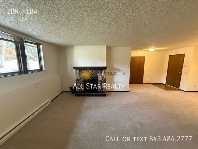 Building Photo - 2101 W 29th Ave