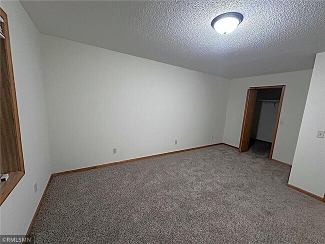 Building Photo - 1902 Aster