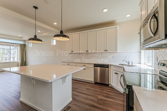 Building Photo - 21844 E 44th Dr