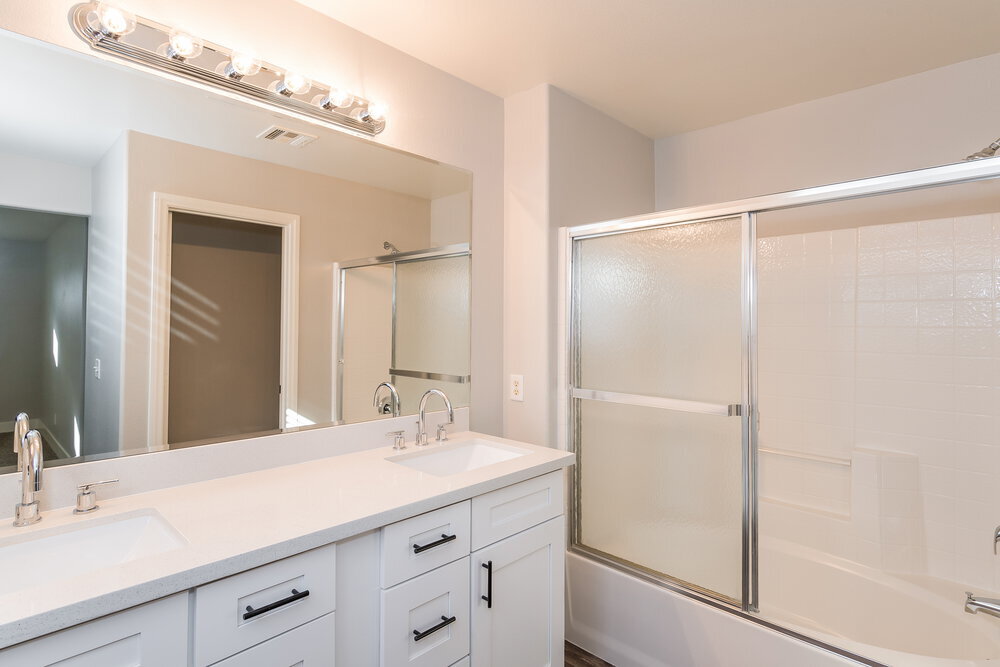 Building Photo - 6002 Aripeka St