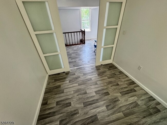 Building Photo - 475 Clinton Ave