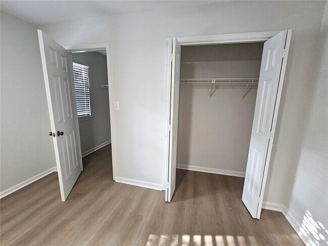 Building Photo - 2270 Newport Landing