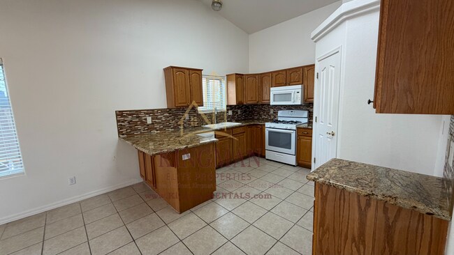Building Photo - 5001 College Trail