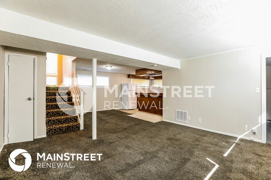 Building Photo - 8403 91 E STREET