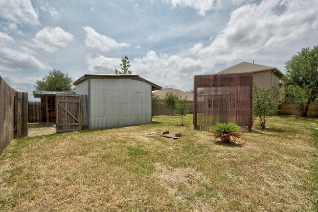 Building Photo - 12200 Ferrystone Cove