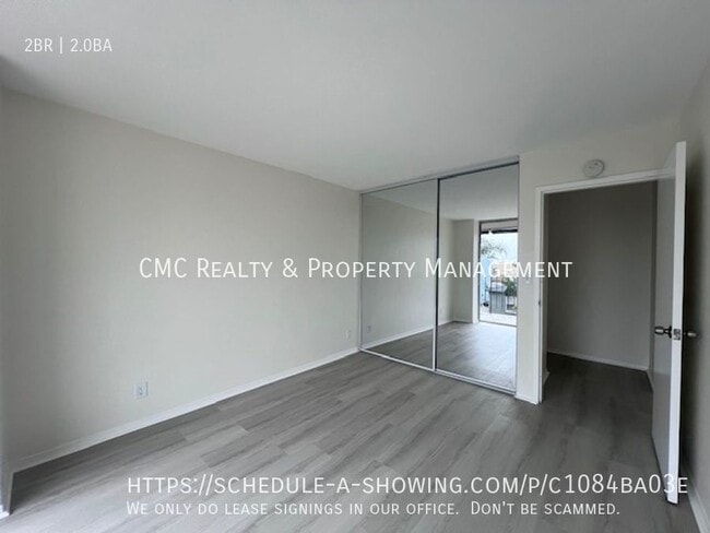 Building Photo - 5400 E The Toledo