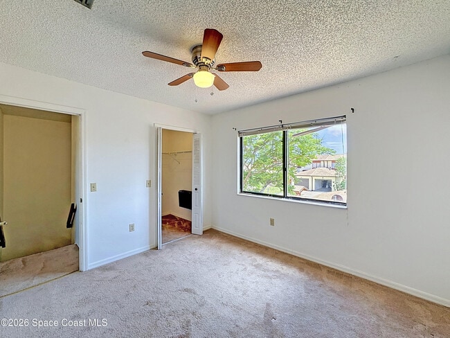Building Photo - 48 Bogart Pl