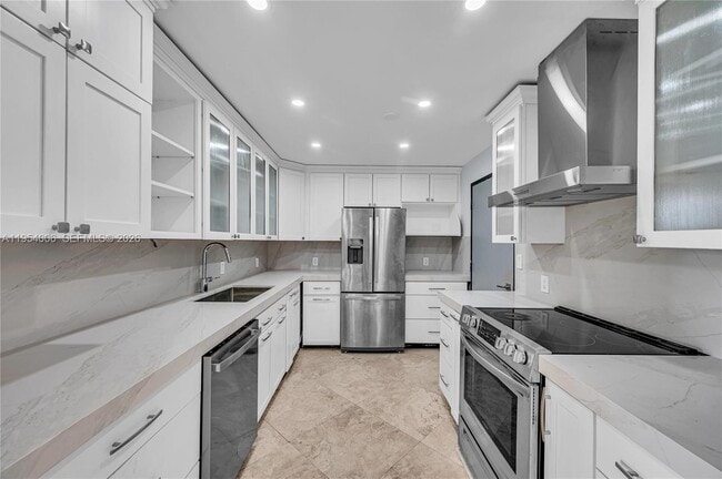 Building Photo - 11 Island Ave