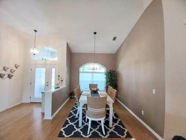 Building Photo - 4176 Hearthstone Dr