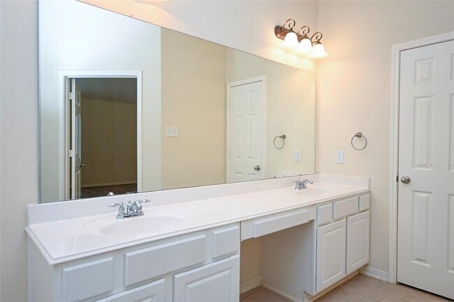 Building Photo - 19119 Canyon Ferry Ln