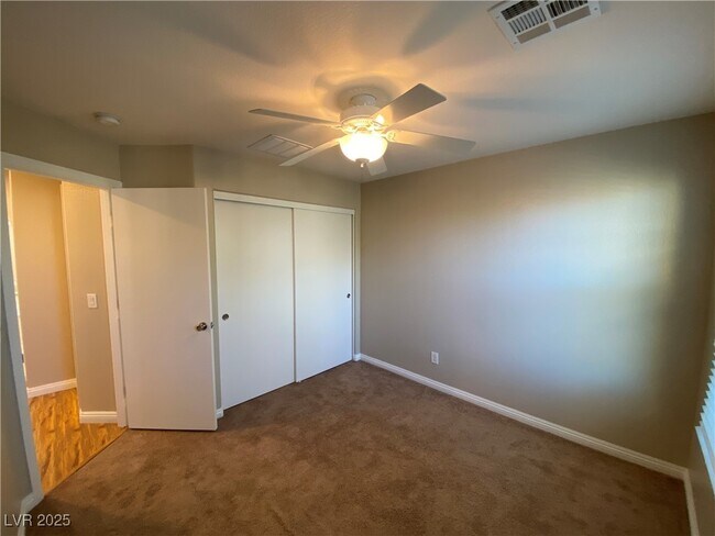 Building Photo - 10273 Headrick Dr