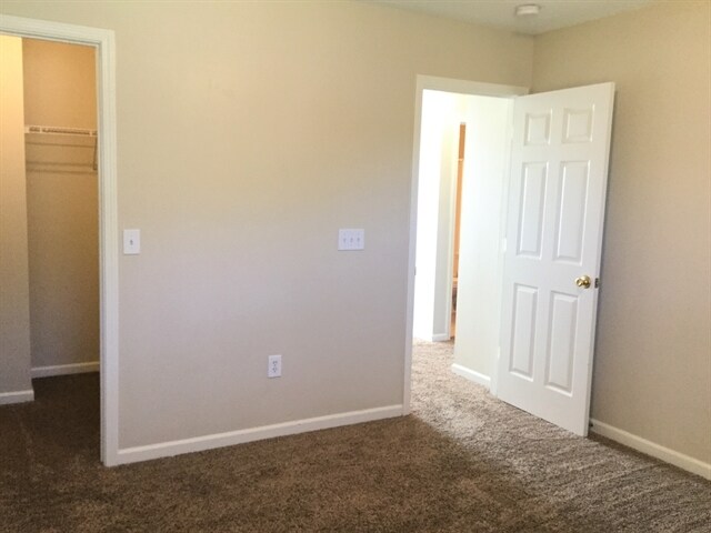 Building Photo - 5915 Leawood Run Ct