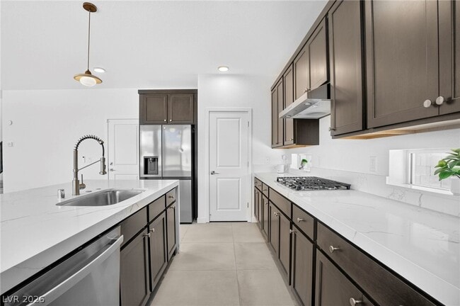 Building Photo - 6170 Redstone Hls Dr