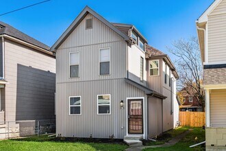 Building Photo - 28 Rodgers Ave