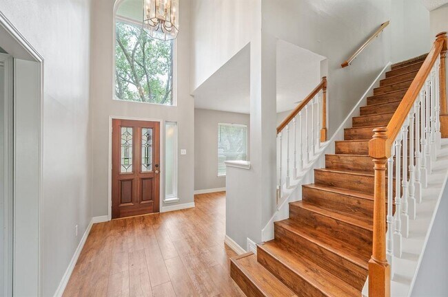 Building Photo - 209 McVoy Dr