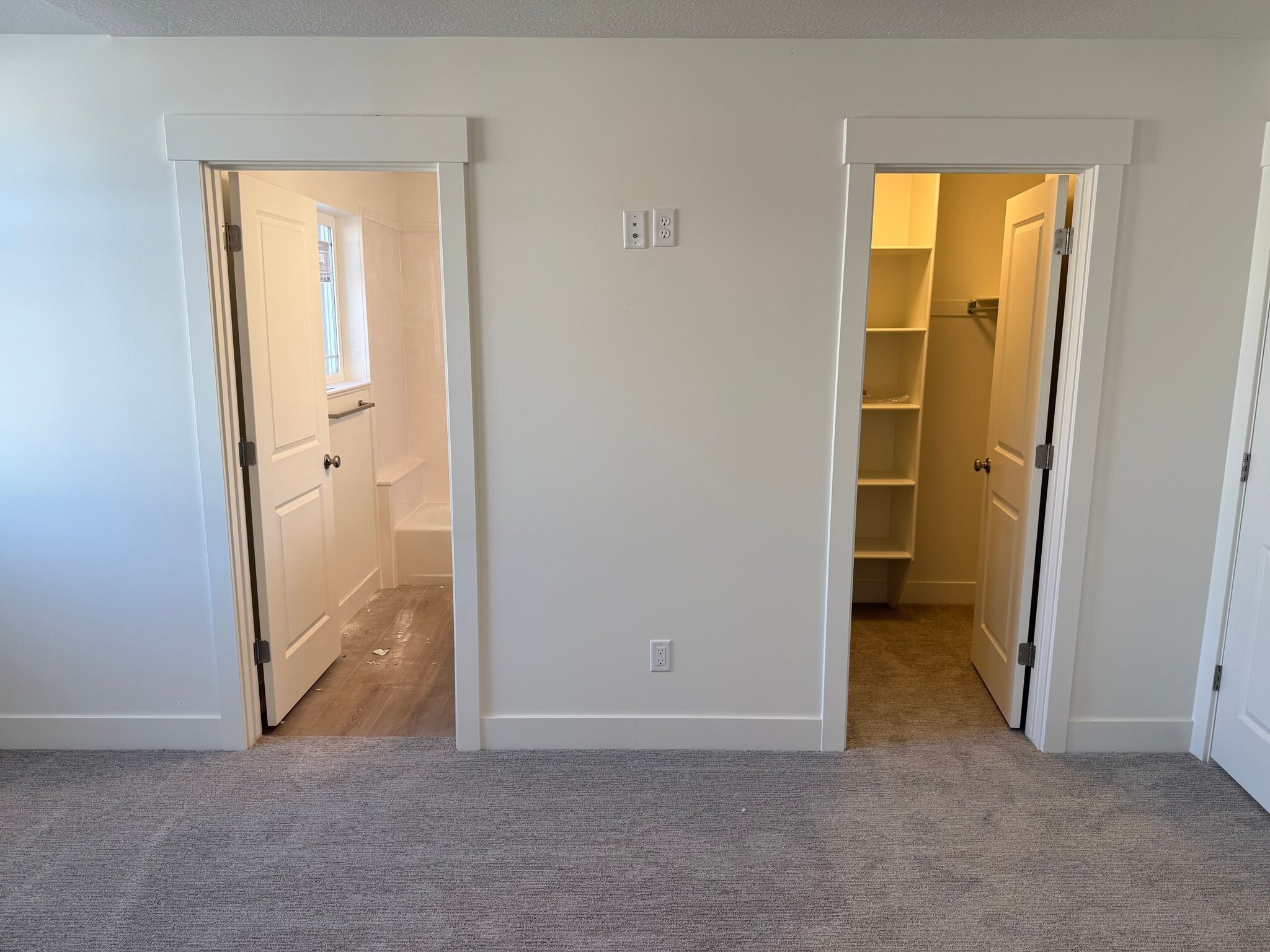 Building Photo - 2070 N 325 E