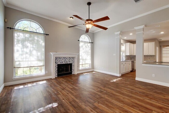 Building Photo - 4907 Craig Dr