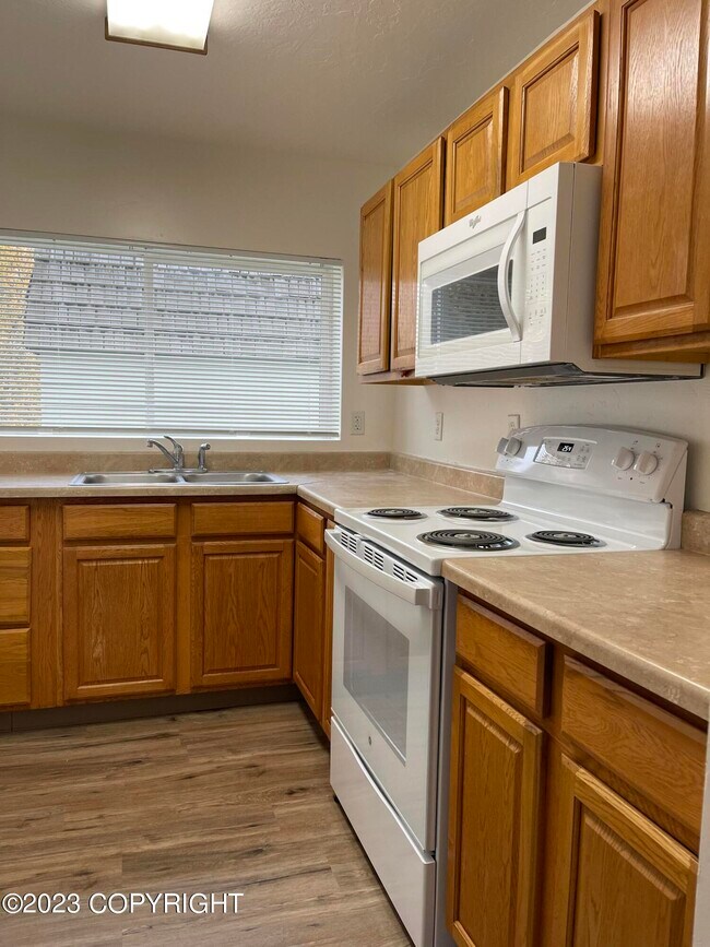 3908 Northwood Dr 3908 Northwood Dr Anchorage AK 99517 Apartment Finder