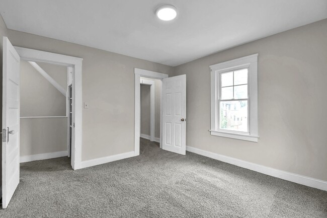 Building Photo - Quant Brick Single Family Rental - Now Available
