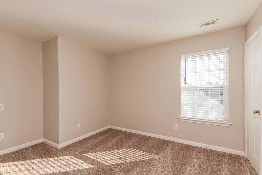 Building Photo - 4603 Keeneland Ln