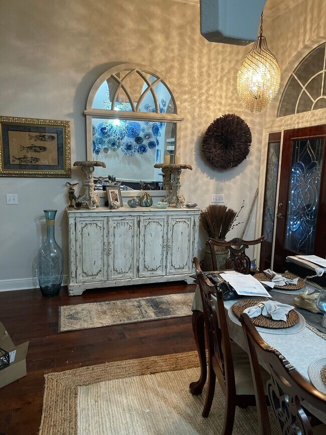 Building Photo - Live Exceptionally in an Elegant 4-Bedroom...