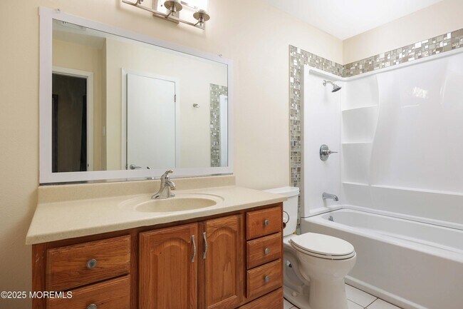 Building Photo - 89 Northrup Dr