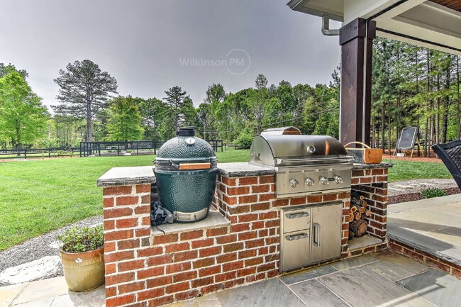 Building Photo - One of the Finest Fully-Furnished Luxury Estates in Marvin, "Architectural Digest" Caliber, for t...