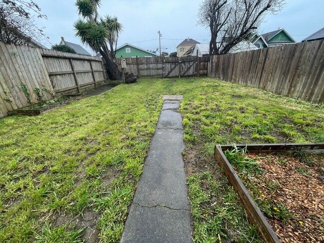 Building Photo - Pet-friendly Victorian Home has Remodeled ...