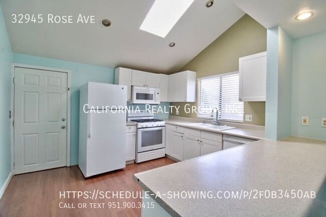 Building Photo - 32945 Rose Ave