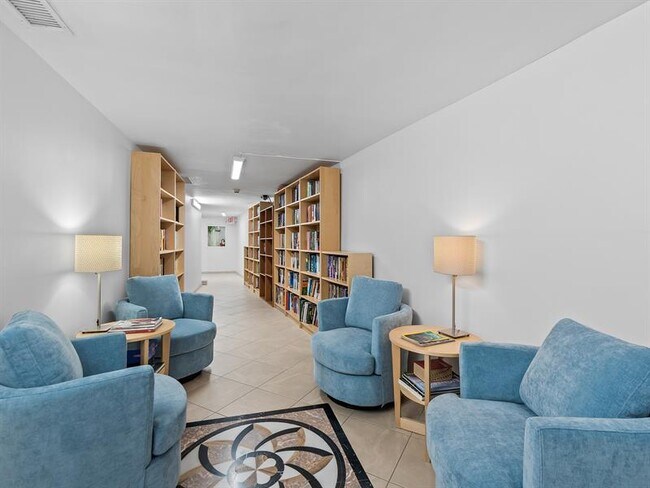 Building Photo - 4100 Galt Ocean Dr