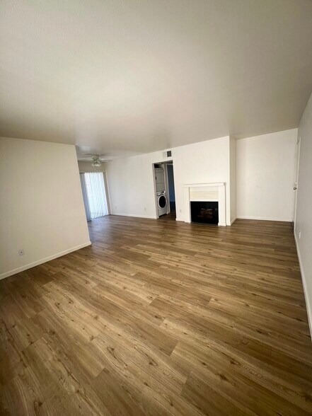 Living Room - 740 Alfred N St