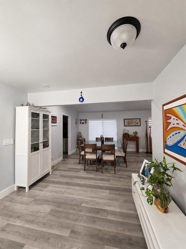 Building Photo - Northwest 2nd Court, Deerfield Beach, FL 33442 - 3 BR 2 BA house