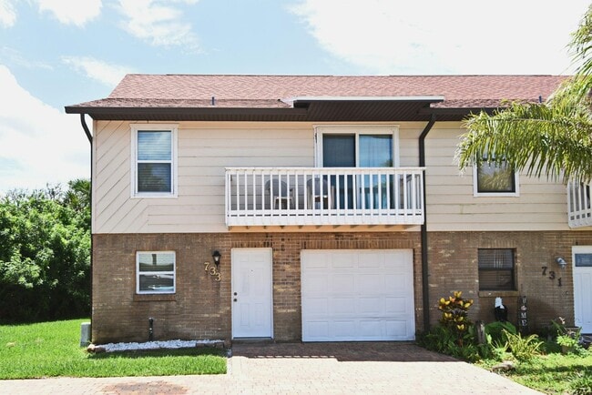 Building Photo - 733 Laurel Bay Cir
