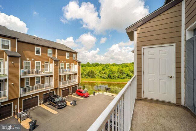 Building Photo - 20656 River Liffey Ter