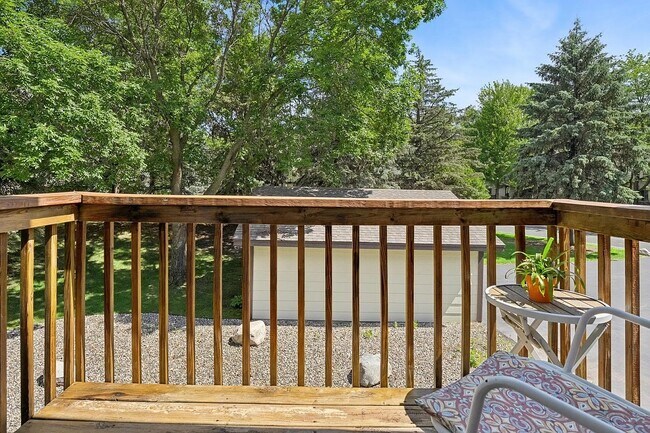 Building Photo - 13525 Zenith Ln
