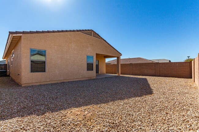 Building Photo - Spacious home in Maricopa!!