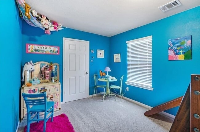 Building Photo - 16693 E Hammon