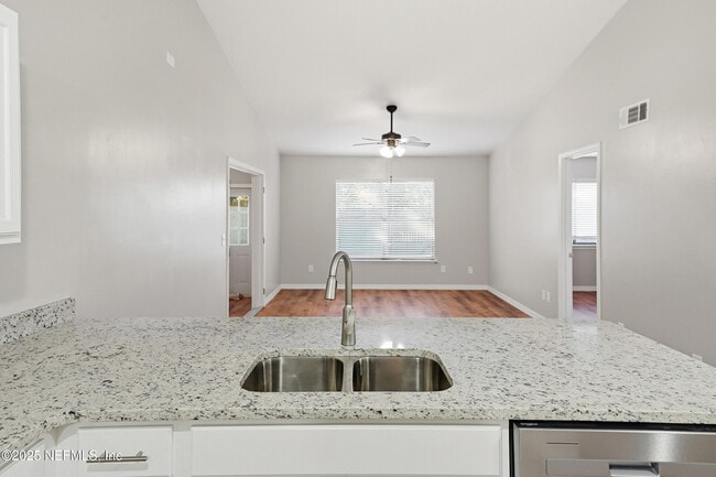 Building Photo - 3608 Chappi Way