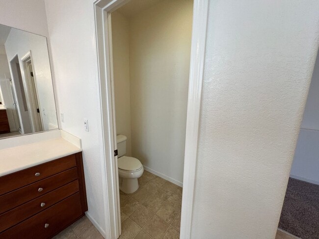 Building Photo - 2553 Acapulco Way