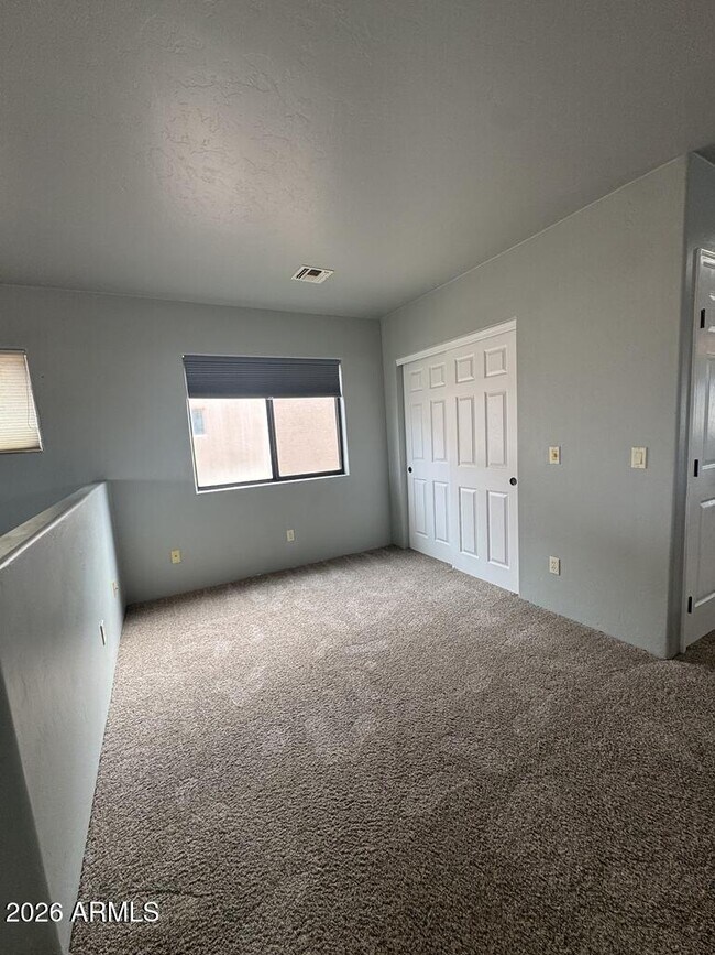 Building Photo - 1971 Knowlton St