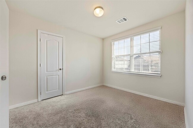 Building Photo - 2607 Dustin Pl Ct