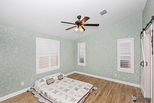 Building Photo - 5584 E 34th Pl