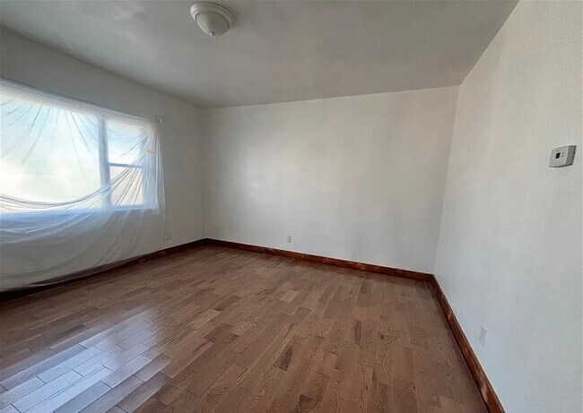 Building Photo - 416 Black River Blvd