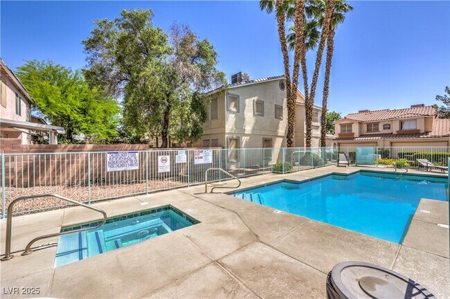 Building Photo - 1452 Rothwell Ct