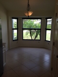 Building Photo - 1308 Monarch Cir