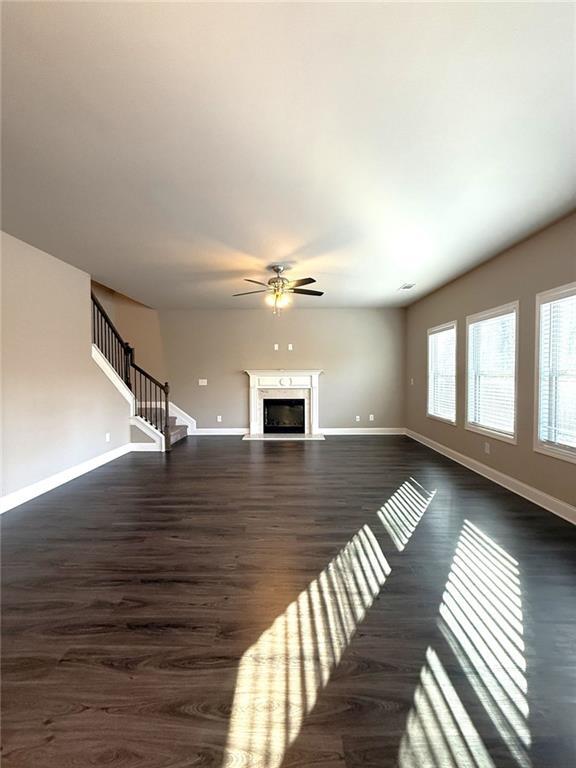 Building Photo - 827 Wellford Ave