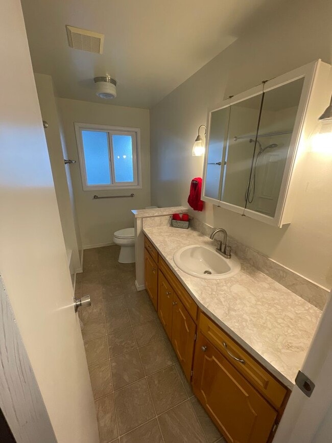 Building Photo - Newly Remodeled 4 Bedroom with a large fenced yard!